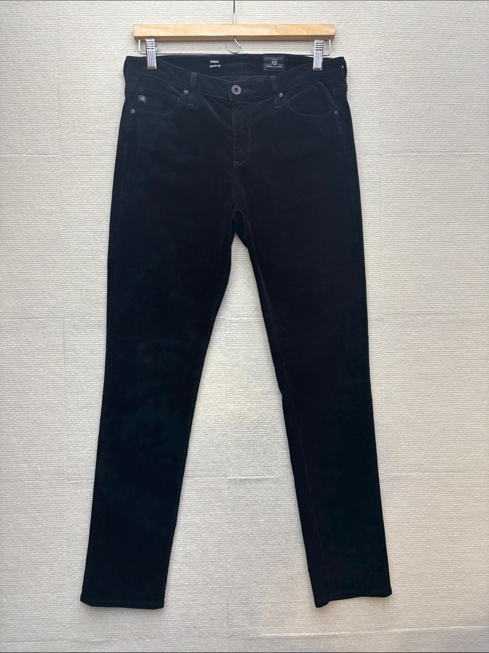 AG Adriano Goldschmied Prima cigarette leg Black corduroy pants 28R 28 Regular